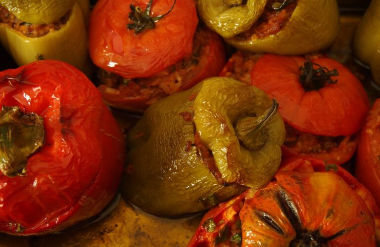 Red pepper stuffed with eggs and lardons